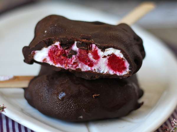Het draait niet alleen om ijs: chocoladerecepten voor de zomer – verfrissend, eenvoudig en perfect voor als het warm is