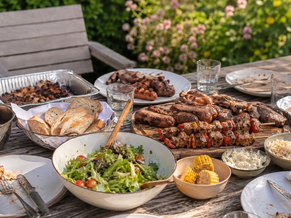 Laat na een barbecue de restjes nooit langer dan deze tijd op tafel staan...