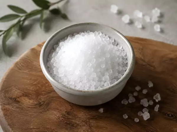 Fijn zout, fleur de sel, roze zout of gejodeerd zout: hoe kies je het juiste zout om thuis te koken?