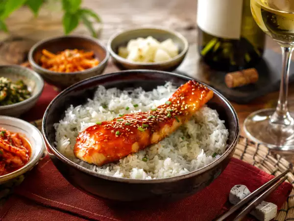 Koreaanse keuken en wijn: 5 eenvoudige combinaties om thuis elk gerecht meteen nog lekkerder te maken