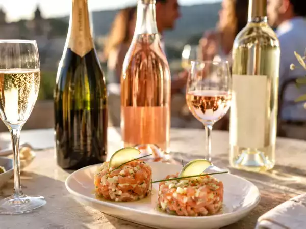 Franse wijnen om als aperitief te proeven: wijnen die je vanaf de eerste slok weten te bekoren