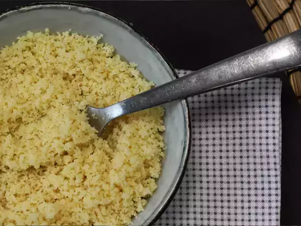 Is de couscous te droog of te plakkerig? Met deze methode is het binnen 5 minuten gelukt