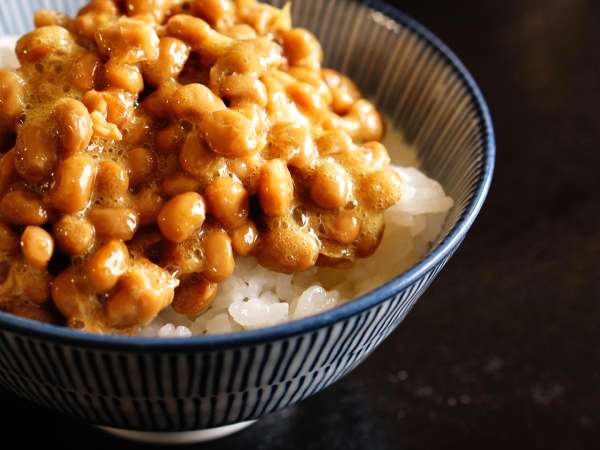 Ben je nieuwsgierig naar natto? De hype rond dit ‘superfood’ moet eens kritisch onder de loep worden genomen