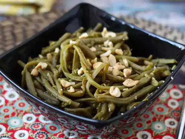 9 vegetarische recepten voor de heteluchtfriteuse die je moet proberen als je even geen idee hebt wat je moet koken, maar wel iets lekkers op tafel wilt zetten