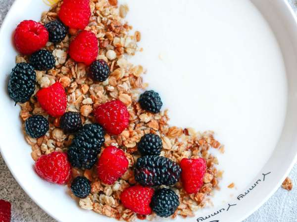 Griekse yoghurt of kwark: welke moet je kiezen als je op je voeding let?