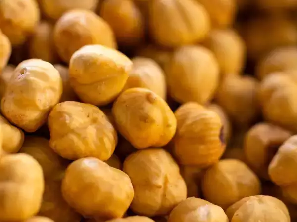 Hoe kook je gedroogde kikkererwten zonder dat ze urenlang hard blijven?