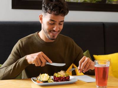 De ongelooflijke voordelen van goed kauwen en langzaam eten