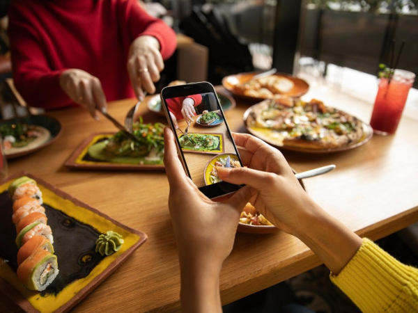 Beoordeel je favoriete restaurants op Tiktok - deze functie is binnenkort beschikbaar!