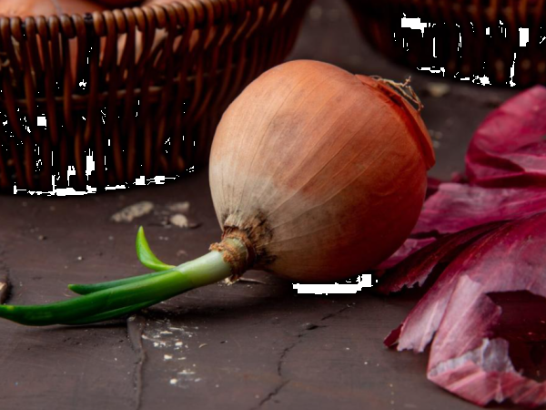 Gekiemde uien: zijn ze veilig om te eten of slecht voor je gezondheid? Lees wat je moet weten!