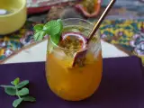 Artikelen: 8 superverfrissende zomerdrankjes die je thuis meteen kunt maken (nummer 5 is ongelooflijk!)