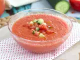 Artikelen: Als je in Spanje bent geweest, heb je het zeker geproefd: hier lees je hoe je thuis in 10 minuten echte gazpacho maakt!
