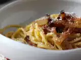 Artikelen: Weet je waarom guanciale niet hetzelfde is als pancetta in carbonara?