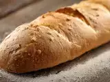 Artikelen: Geen droog brood meer: eenvoudige manieren om oudbakken stokbrood weer tot leven te wekken