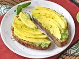 Artikelen: De Avocado Toast die je ontbijt zal veranderen (klaar in 8 minuten)