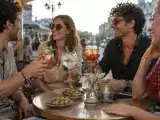 Artikelen: Waarom drinken mensen in Frankrijk cocktails voor de maaltijd en in Spanje erna?