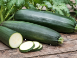 Artikelen: Te grote courgettes: kun je die nog eten?