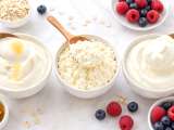 Artikelen: Hoe verschillen Skyr, magere kwark en Griekse yoghurt in eiwit, vet en calorieën? Eenvoudig overzicht