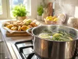 Artikelen: De tip van oma tegen de geur van gefrituurd eten: hoe je je keuken, bank en het hele huis meteen kunt redden