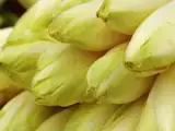 Artikelen: Hoe voorkom je dat de witlof al zijn vocht afgeeft in de gratin?