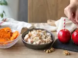 Artikelen: Dagmenu 8 oktober: knapperige zoeteaardappelchips, romige pompoengnocchi en snoepappels