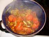 Sajoer toemis van tomaat en prei
