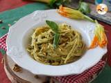 Recept Pasta met courgettebloemen, ricotta en pistachenoten