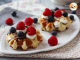 Recept Wafels met fruit, chocolade en slagroom