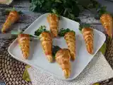 Recept Schattige bladerdeegworteltjes voor een paasaperitief: geitenkaas en zongedroogde tomaatjes
