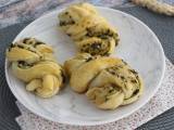 Recept Gevlochten broodjes met pesto