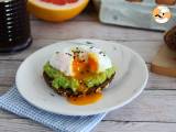 Recept Avocado toast met gepocheerd ei