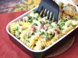Recept Romig gebakken pasta met erwten en gegratineerde ham
