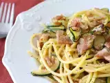 Recept Pasta met courgette en knapperig spek: een eenvoudig recept voor lunch en avondeten