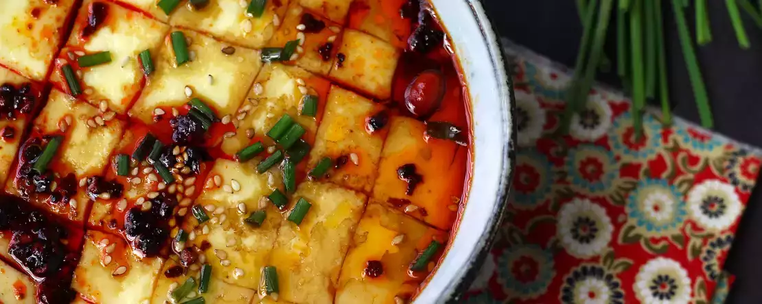 Chinese gestoomde eieren: het chinese recept voor gestoomde zijdezachte eieren met slechts twee ingrediënten!