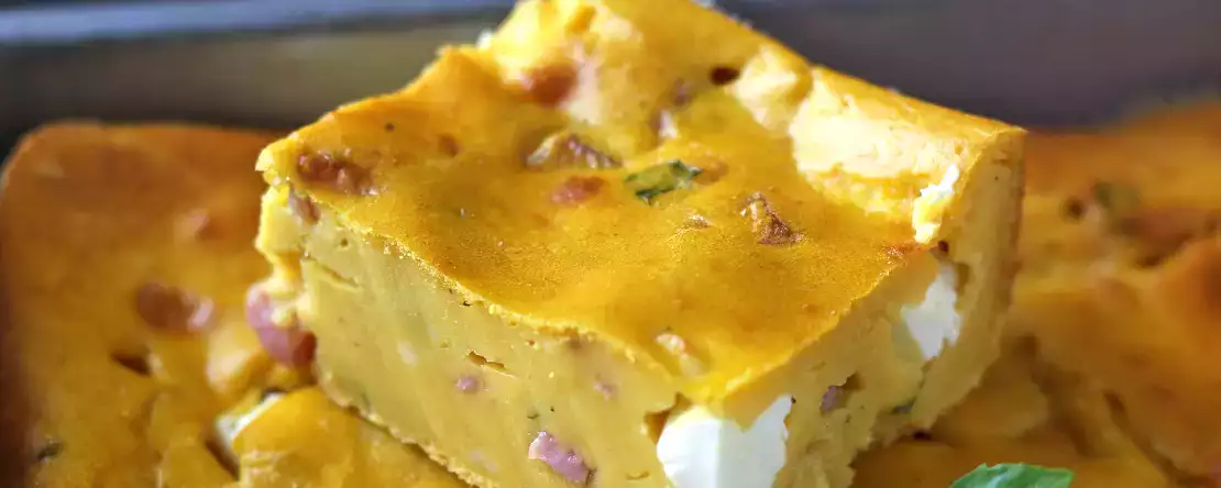 Hartige ham en feta brownie met pompoen: het perfecte recept voor recyclingsoep!