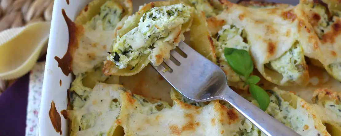 Conchiglioni gevuld met ricotta, courgettes en citroen: romig en gegratineerd in de oven