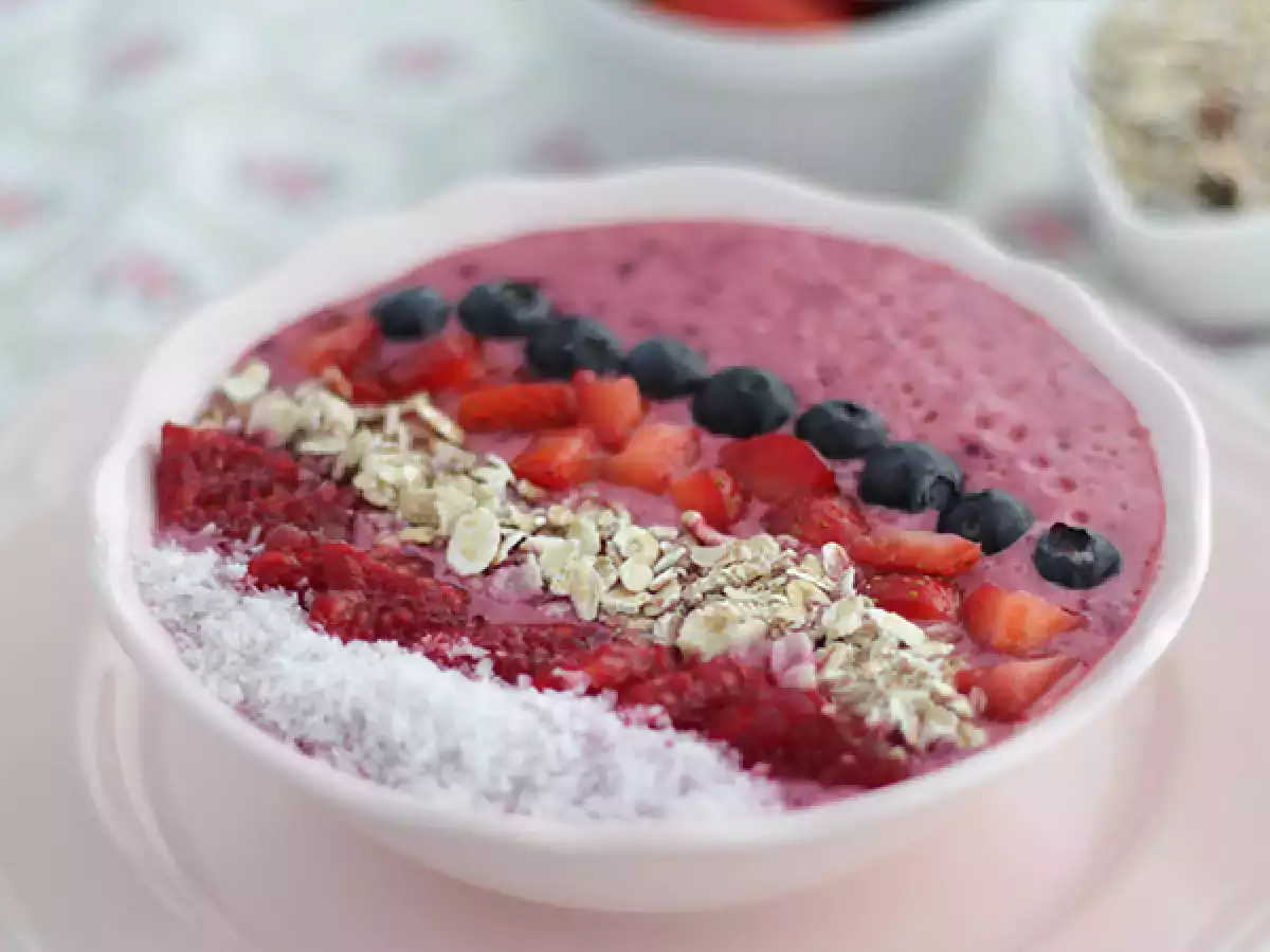Recept Smoothiebowl met rode vruchten