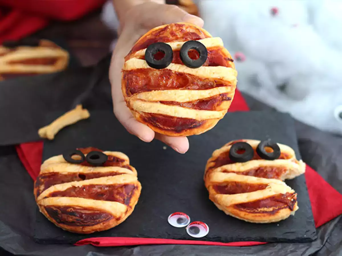 Recept Mummiepizza's van bladerdeeg