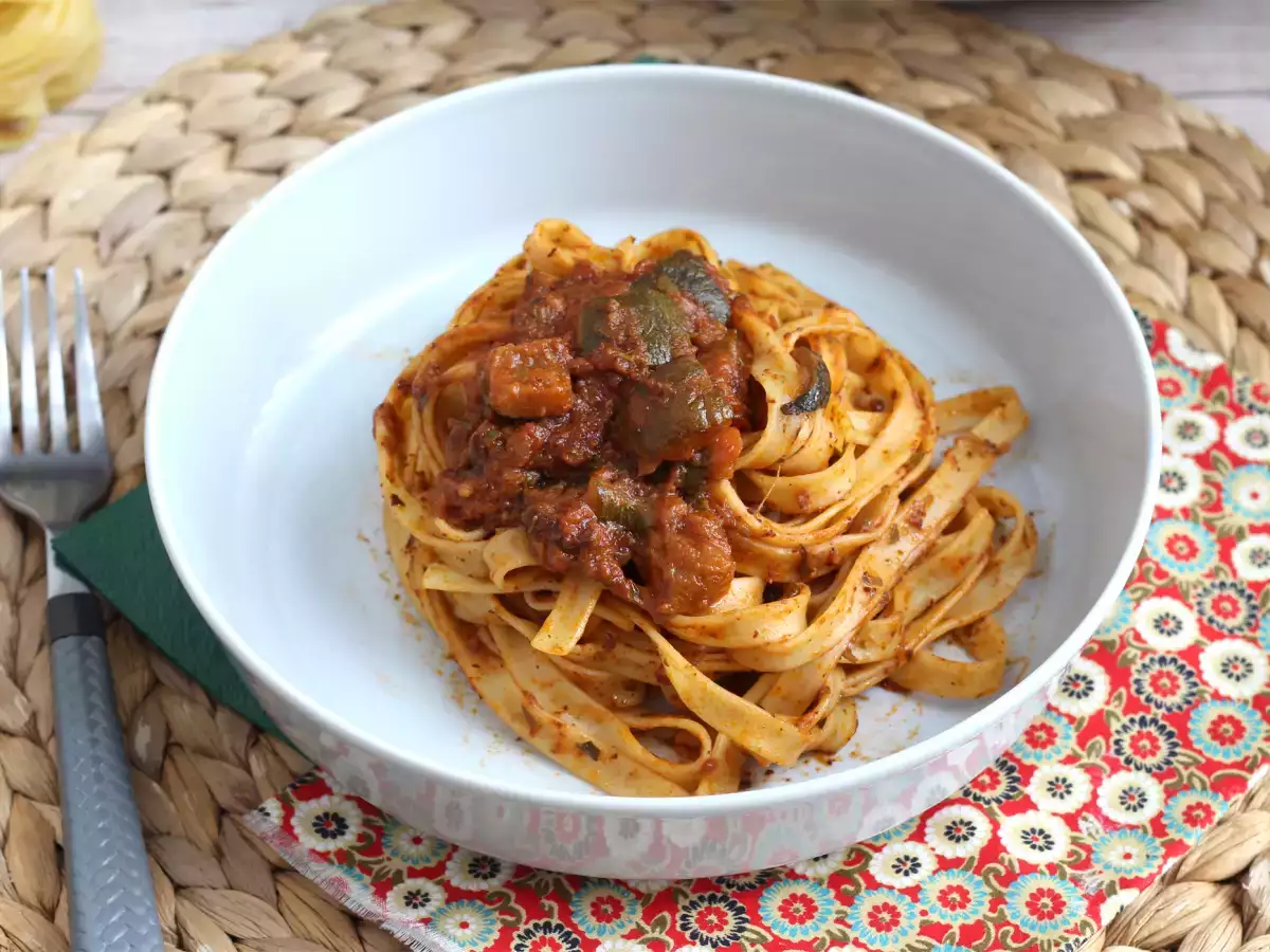 Recept Tagliatelle met courgetterragout, een vegetarisch voorgerecht waar iedereen dol op is!