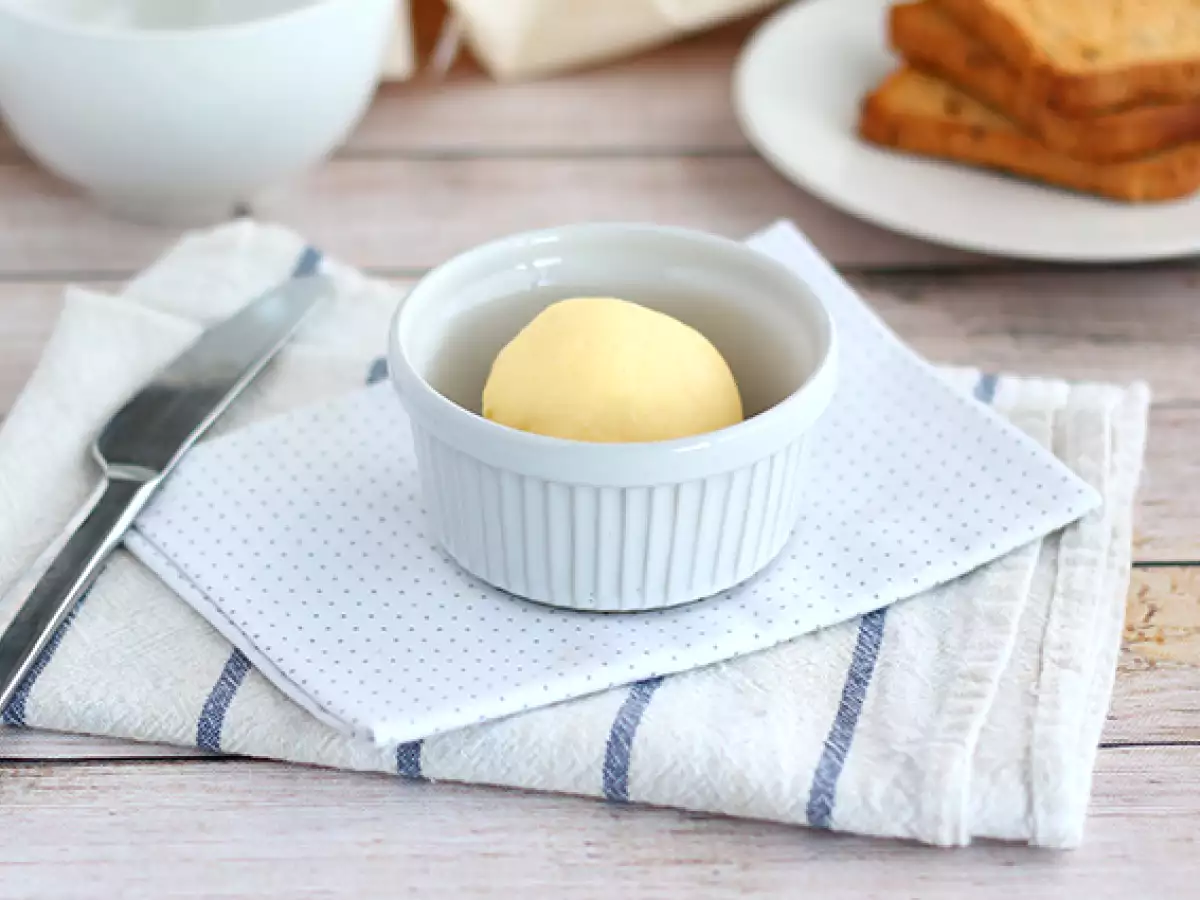 Recept Hoe maak ik zelfgemaakte boter?