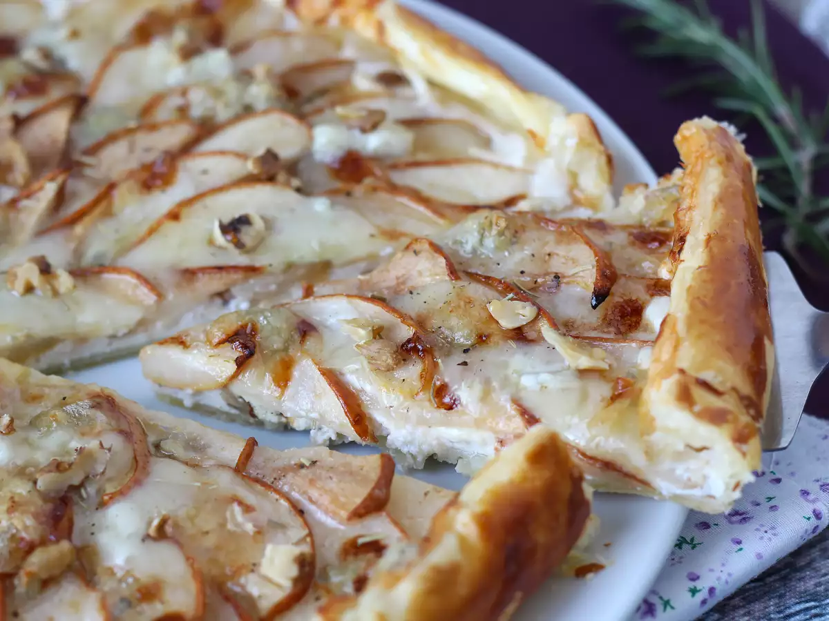 Recept Hartige perentaart met gorgonzola en walnoten: onweerstaanbaar zoet en hartig