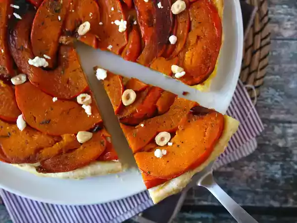 Recept Tatin van pompoen met geitenkaas en honing