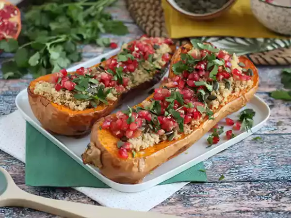 Recept Butternut gevuld met quinoa en granaatappel
