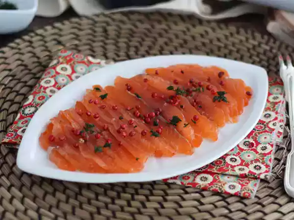 Recept Gravlax, gemarineerde zalm op zweedse wijze
