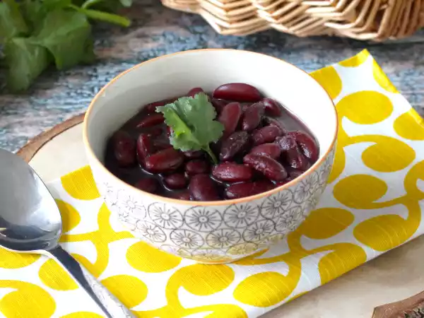 Recept Hoe rode kidneybonen koken in een gewone pan