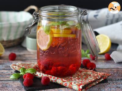 Recept Water met citroen-, basilicum- en frambozensmaak