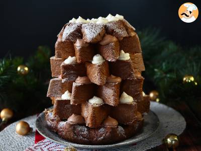 Recept Pandoro brioche gevuld met nutella crème en vanillecrème in de vorm van een kerstboom