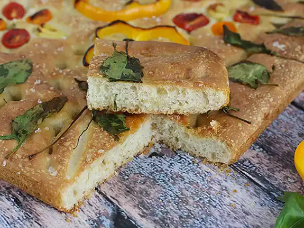 Recept Focaccia bloemen - focaccia kunst