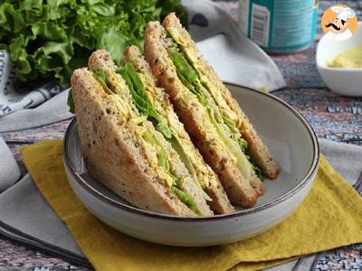 Recept Kip kerrie club sandwich