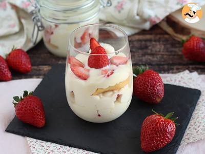 Recept Gekoelde aardbeien tiramisu glaasjes