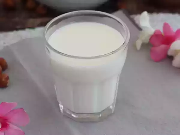Recept Zelfgemaakte amandelmelk